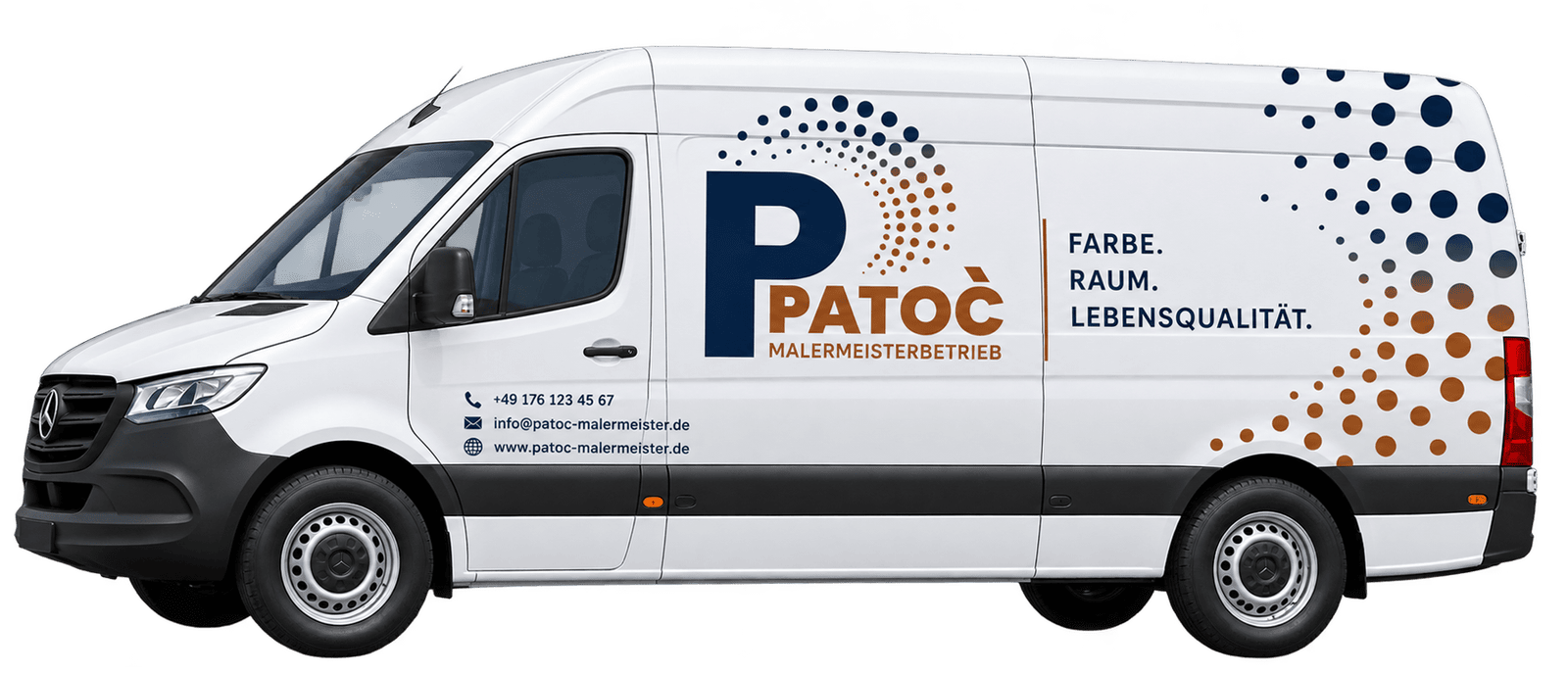 Firmenlogo und Kontaktdaten auf Firmenfahrzeug.